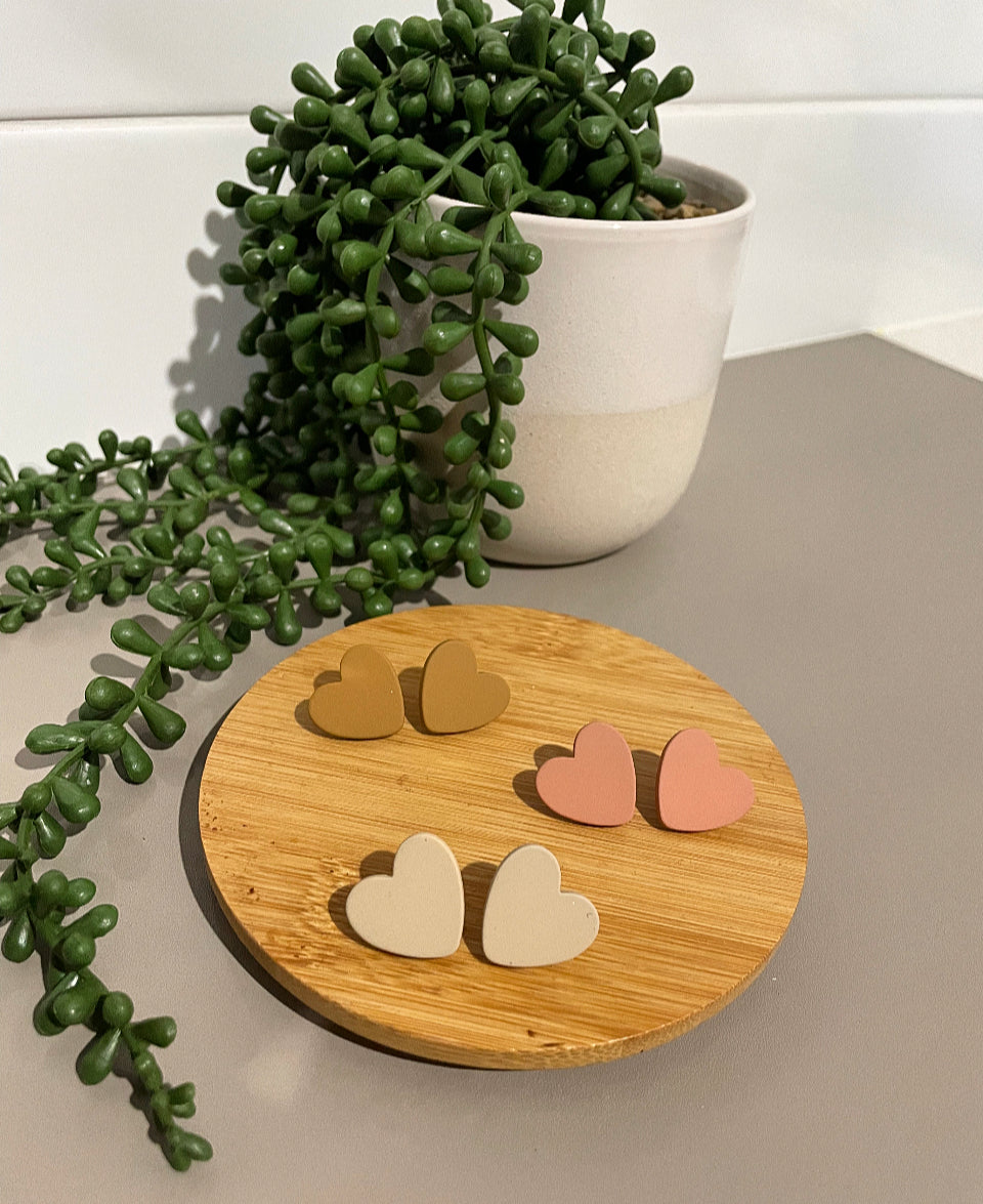 Trio heart studs