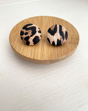Load image into Gallery viewer, Large Leopard Stud
